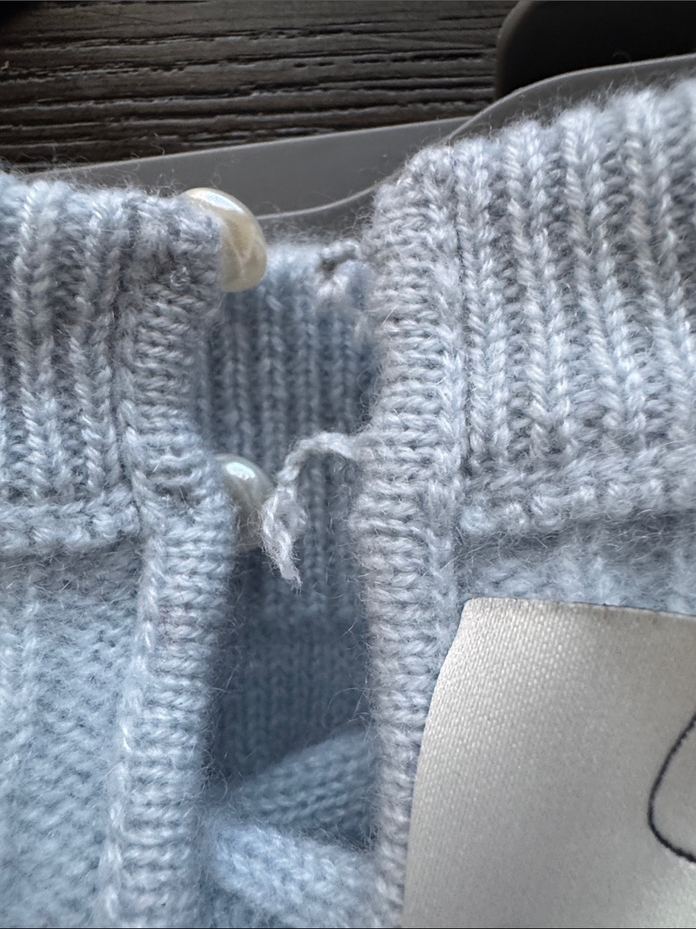 Joie 100% Cashmere Blue Cable Knit Pearl Neck Sweater Top M - Picture 6 of 6